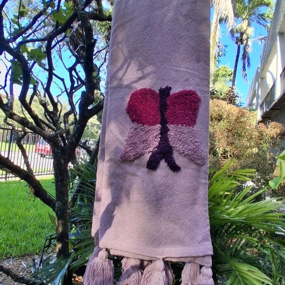 🔥NWT BOHO Butterfly TUFTED THROW with Tassels COTTON 50" X 60" - Picture 3 of 9